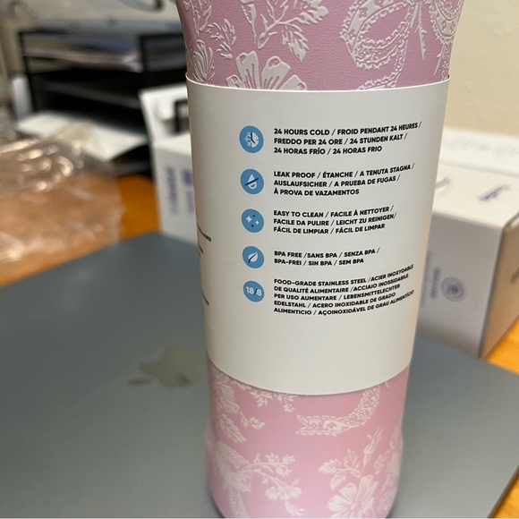 Owala 24 oz – Pink, Floral, Elegant, New - Picture 5 of 5